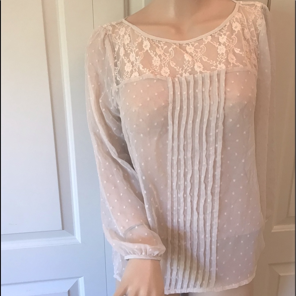 Kimchi Blue Beautiful light summer sheer top lace and polka dots